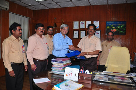 BDL to contribute Rs 1 Crore towards Skill Development of Unemployed Youth - Signs MoU with IISC