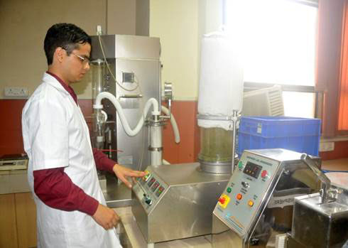 Laboratory Facilities Image2