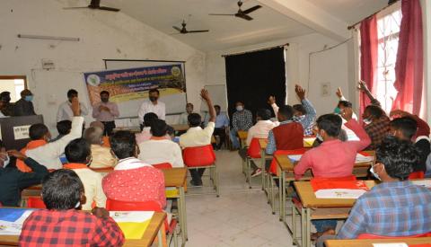 image of पत्ती चूर्ण आधारित फार्म निर्मित जलीय आहार तैयारी और फार्म पर आहार प्रबंधन के प्रदर्शन पर एससीएसपी प्रशिक्षण image 3