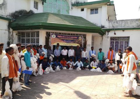 image of पत्ती चूर्ण आधारित फार्म निर्मित जलीय आहार तैयारी और फार्म पर आहार प्रबंधन के प्रदर्शन पर एससीएसपी प्रशिक्षण image 5